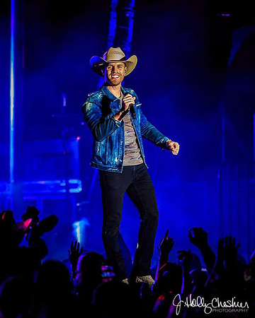 Dustin Lynch