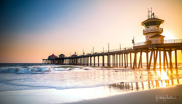 HUNTINGTON BEACH PIER 4702